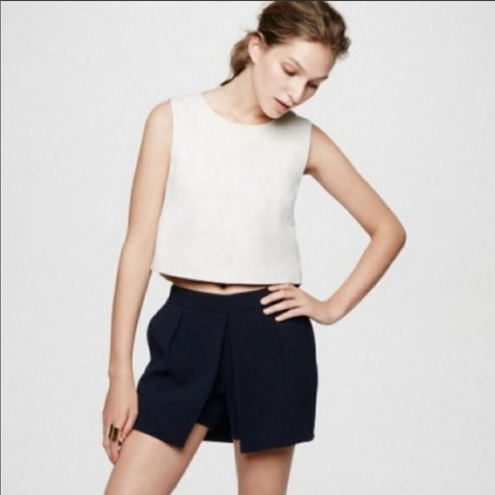 Club Monaco black summer skort